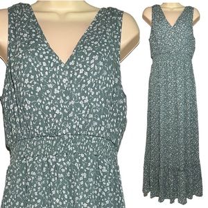 NEW Tuchuzy Women’s Smocked Summer Maxi Dress, Mossy Green, Size Medium